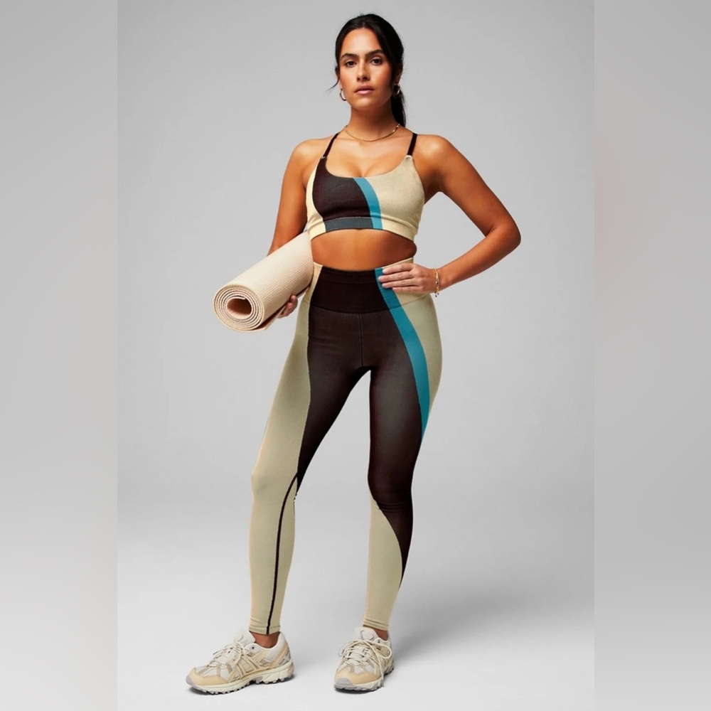 Fabletics wavy stripe seamless bra+ legging set